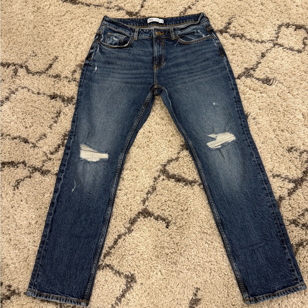 Women’s Zara Distressed Jeans, size 8